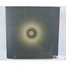 은화: NGC 1232 나선 은하를 묘사한 기념 은화(17.5g) 액면가: 500프랑 2024년 700개 한정판